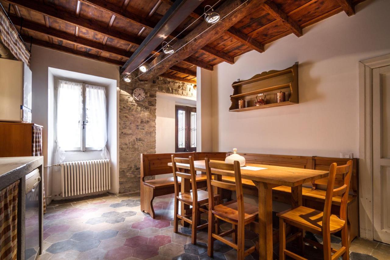 Vecchio Borgo Vila Torno Exterior foto