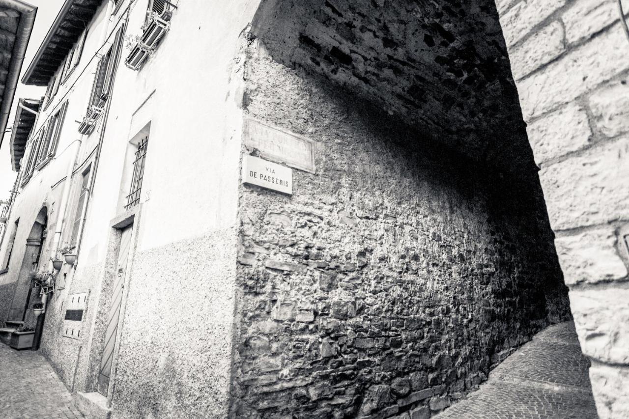 Vecchio Borgo Vila Torno Exterior foto