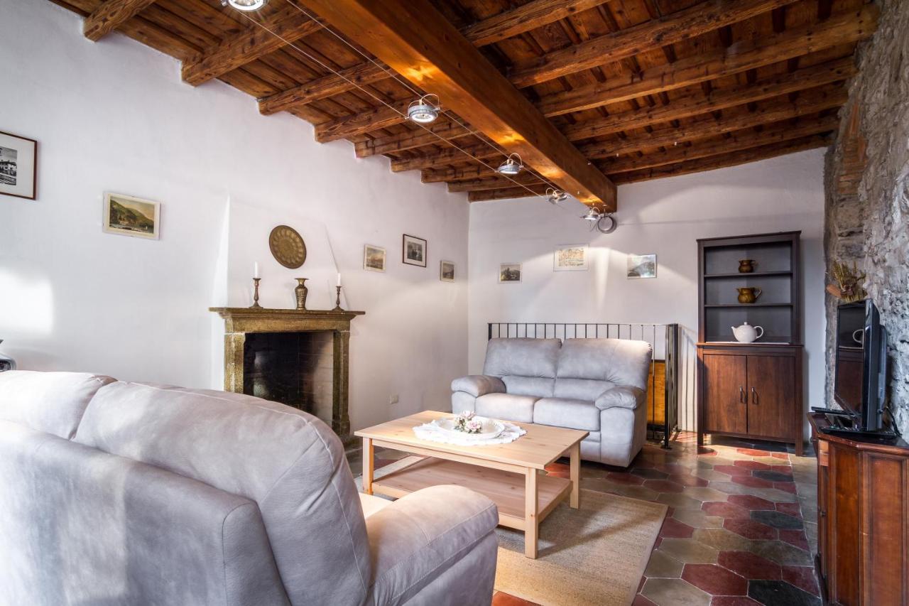 Vecchio Borgo Vila Torno Exterior foto