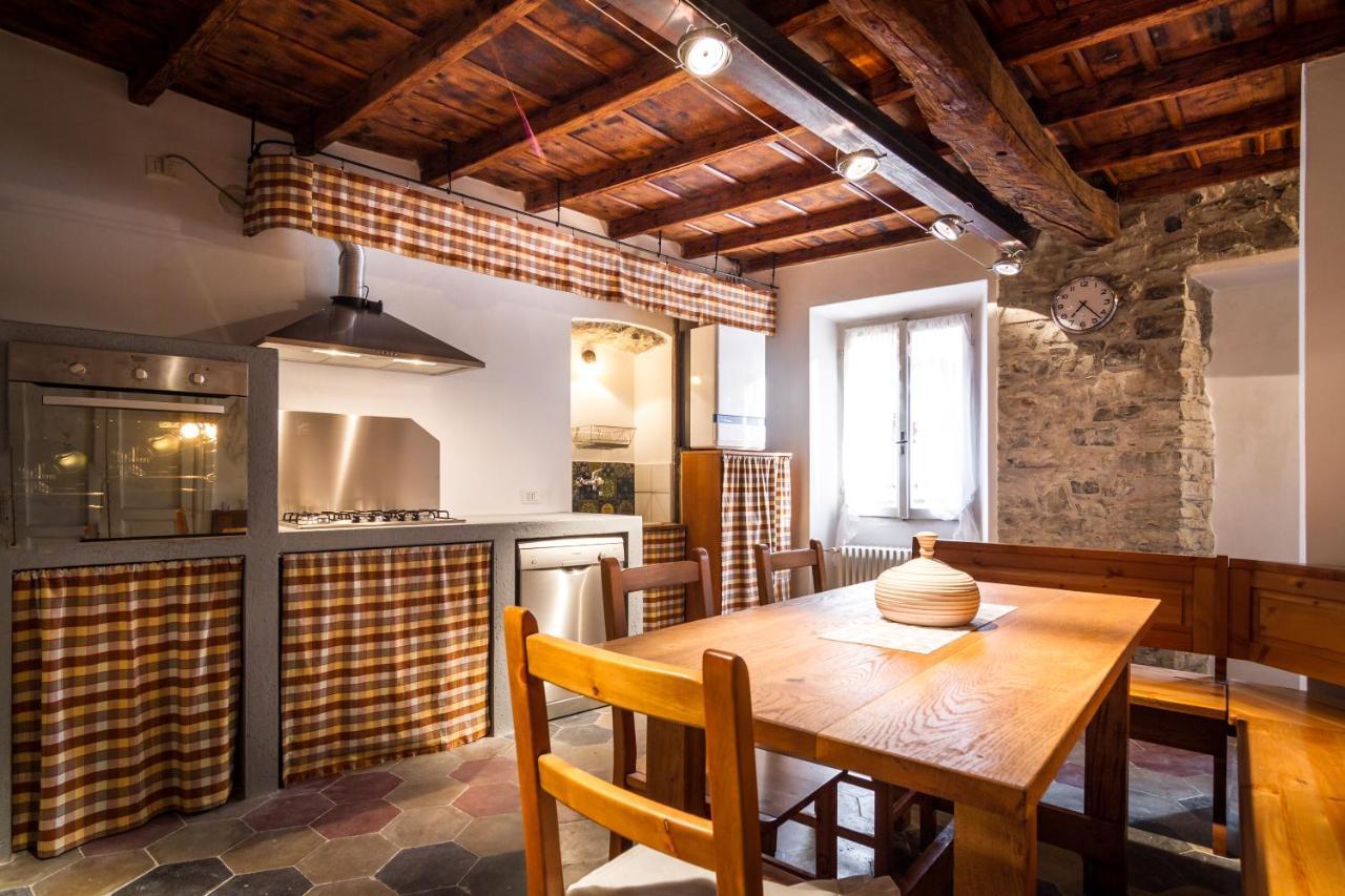 Vecchio Borgo Vila Torno Exterior foto